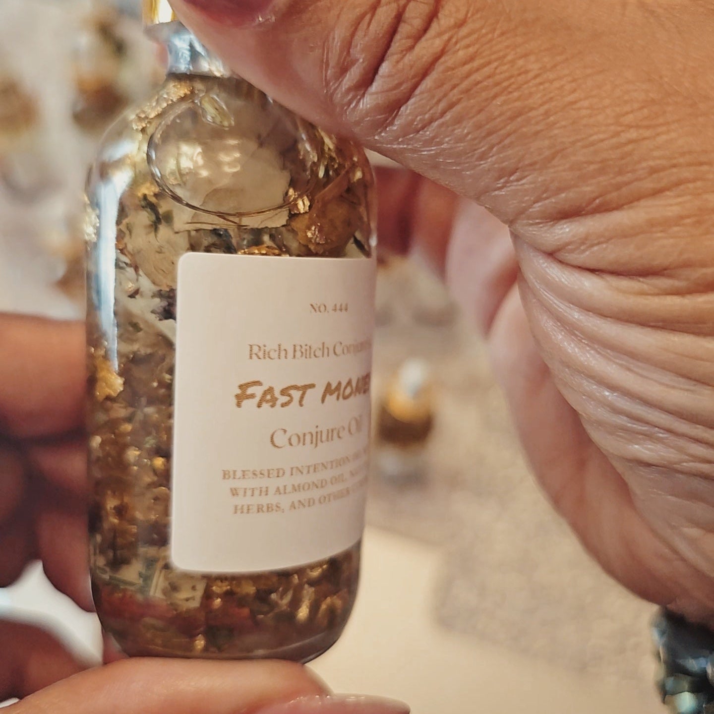 Fast Money Oil - Luxury Hoodoo Conjure Oil for Quick Cash & Prosperity